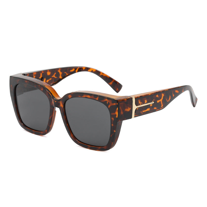 🕶️ Polarized Fit Over Sunglasses for Women – UV400 Protection Floral Frame Wear Over Prescription Glasses
